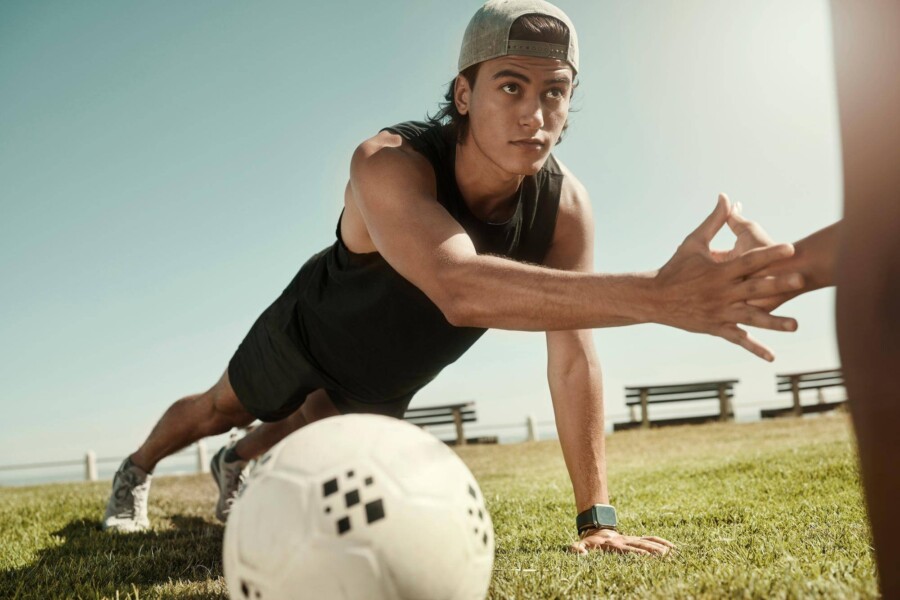 Jak wybrać zdjęcie sportowe Pexels które przyciągnie uwagę?