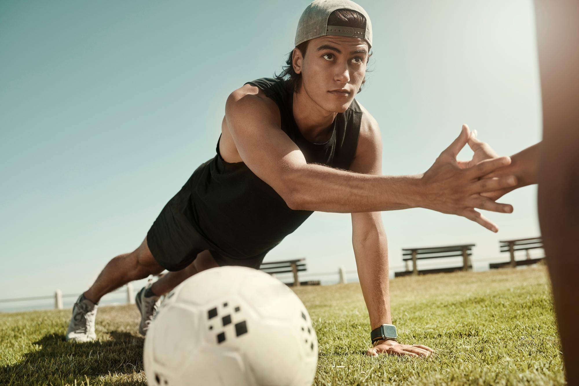 Jak wybrać zdjęcie sportowe Pexels które przyciągnie uwagę?
